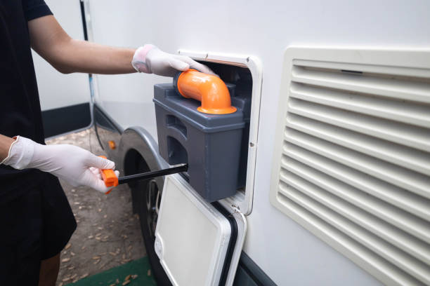 Best Portable restroom trailer rental  in Buffalo Center, IA